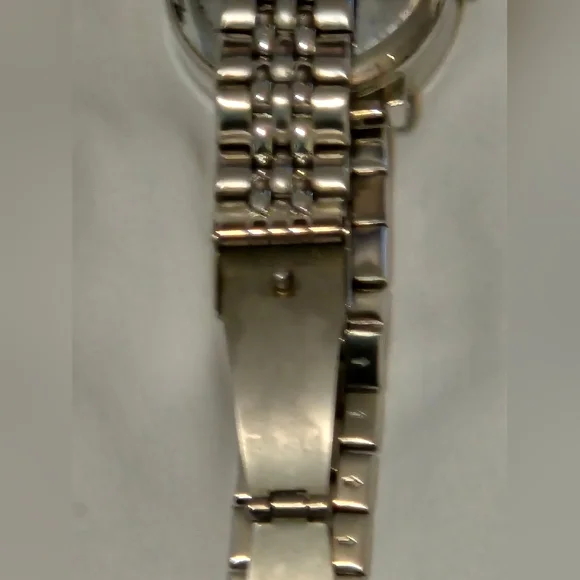 Fossil Watch JR-9948 Extremely Rare Pink Floating Face